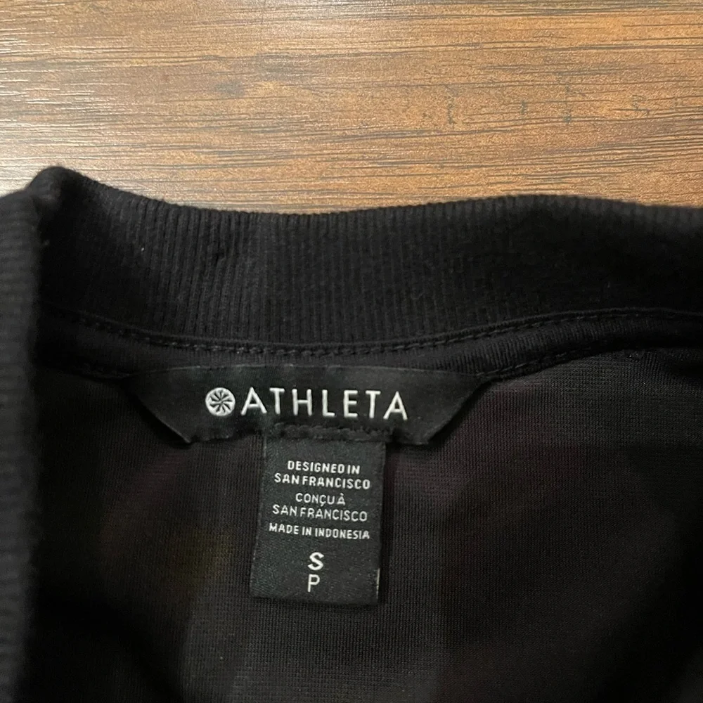 Athleta nwt retroplush